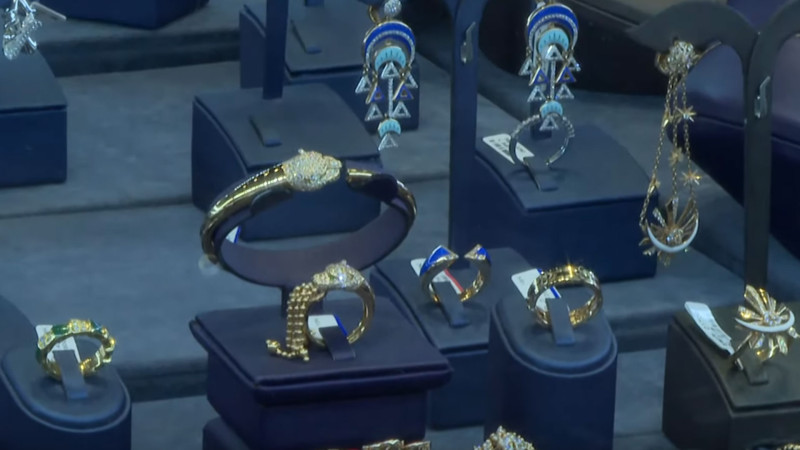 Qızıl bazarında qiymətlər kəskin artıb