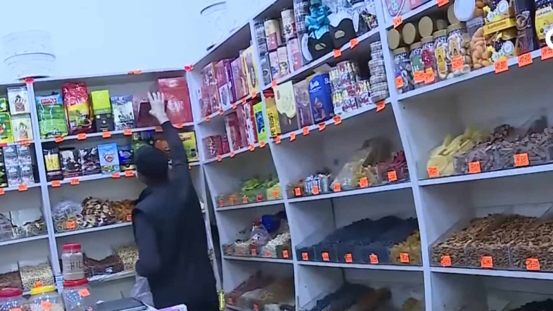 Bakıda İran məhsulları qanunsuz satılır?