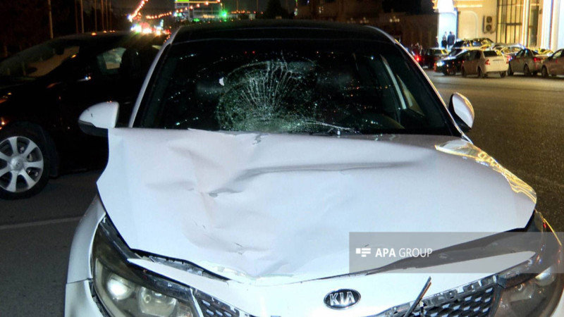 Nizamidə toydan çıxan qadınları maşın vurub