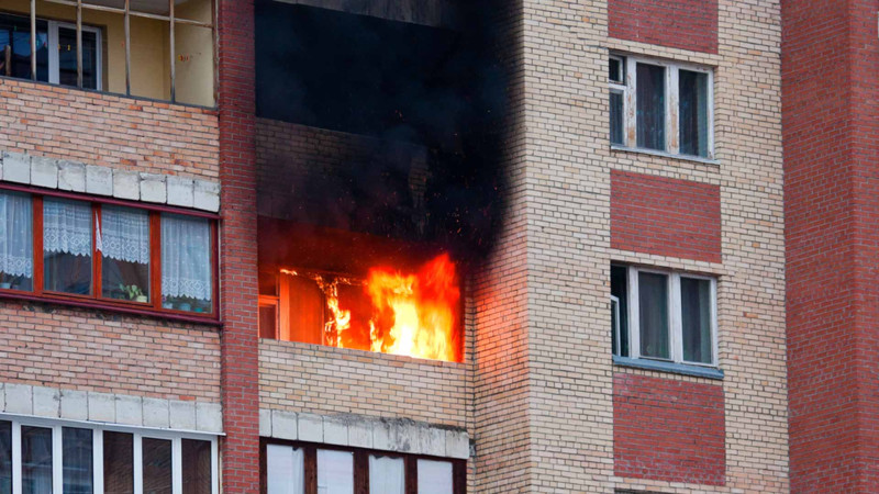 Nərimanovda evdə yanğın olub