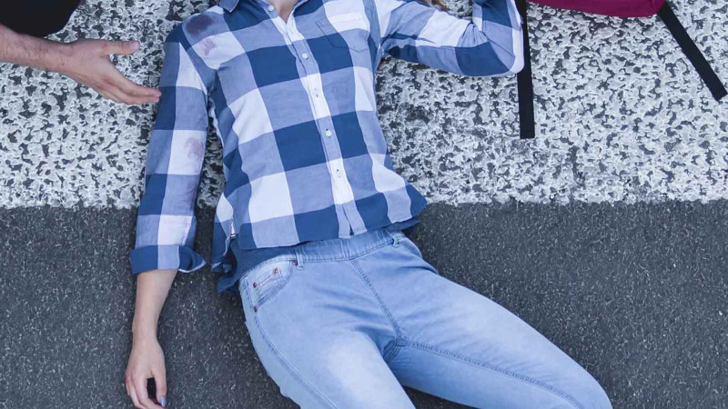 Nərimanovda 28 yaşlı gənc qəzaya uğrayıb