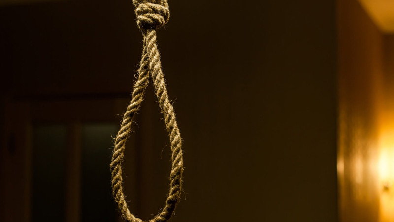 Maştağada 31 yaşlı kişi intihar edib