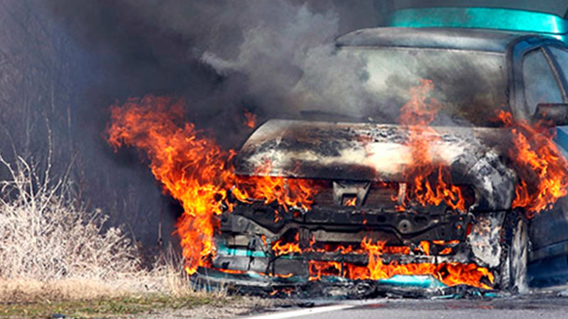 Xəzər rayonunda “Kia” markalı avtomobil yanıb