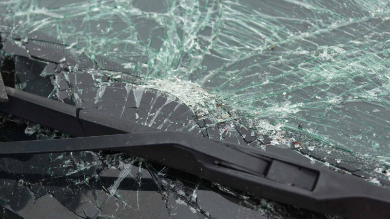 Xəzər rayonunda 26 yaşlı qızı avtomobil vurub