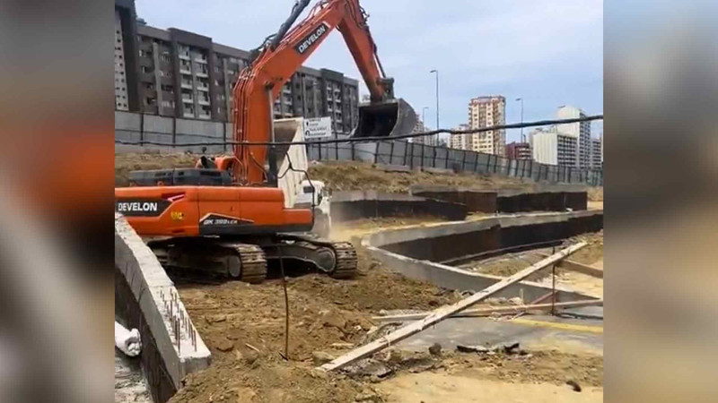 Nərimanov heykəlinin aşağısındakı yol söküləcək