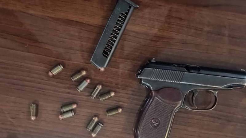 Bakıda fermadan tapança oğurlanıb