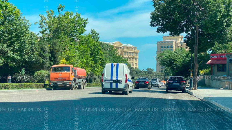 Səbail rayonunda daha bir küçə təmir olunur