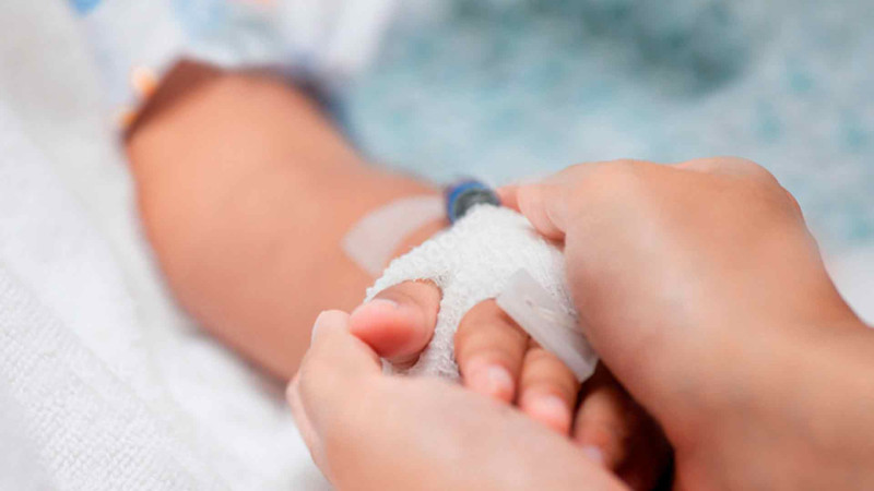 Pirallahıda 3 yaşlı uşağı maşın vurub