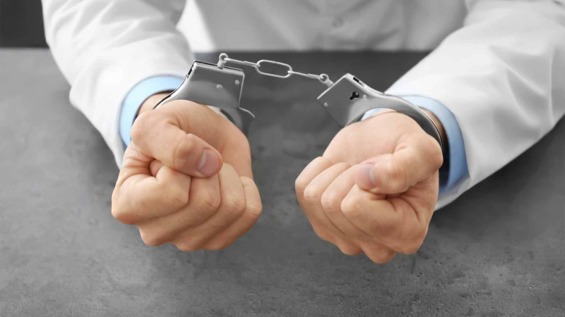 Səbaildə restorandan pul oğurlanıb