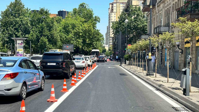 Bakının mərkəzi küçələrinə yeni yol xətləri çəkilir