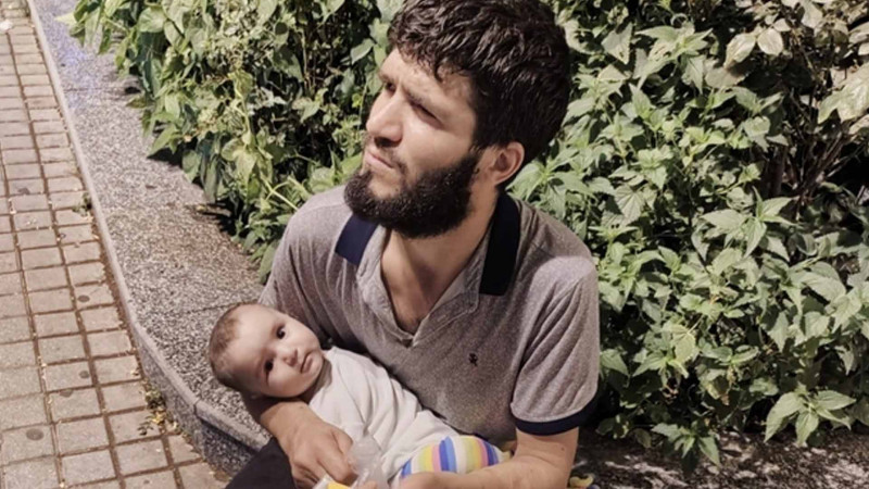 Bakıda 6 uşaq atası körpə ilə dilənir?