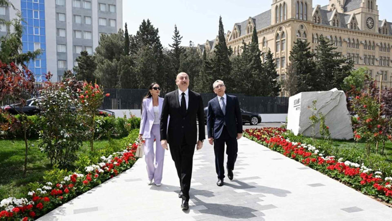 Prezident və birinci xanım Botanika İnstitutunu ziyarət ediblər