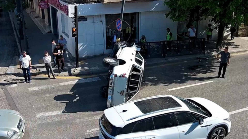 Azadlıq prospektində sıxlıq yaranıb