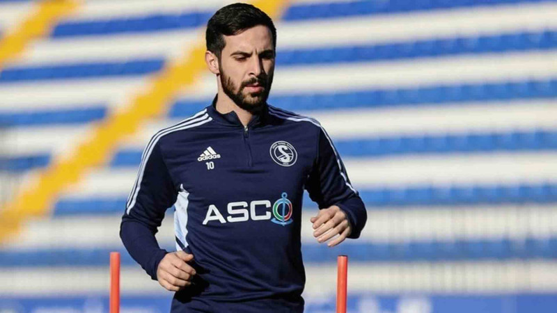 Futbolçu Ağabala Ramazanov karyerasını bitirib