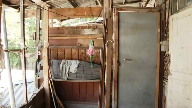 Bayılda çürüyən bina: sakinlər hər ötən saniyə ölümlə burun-buruna yaşayırlar – VİDEO