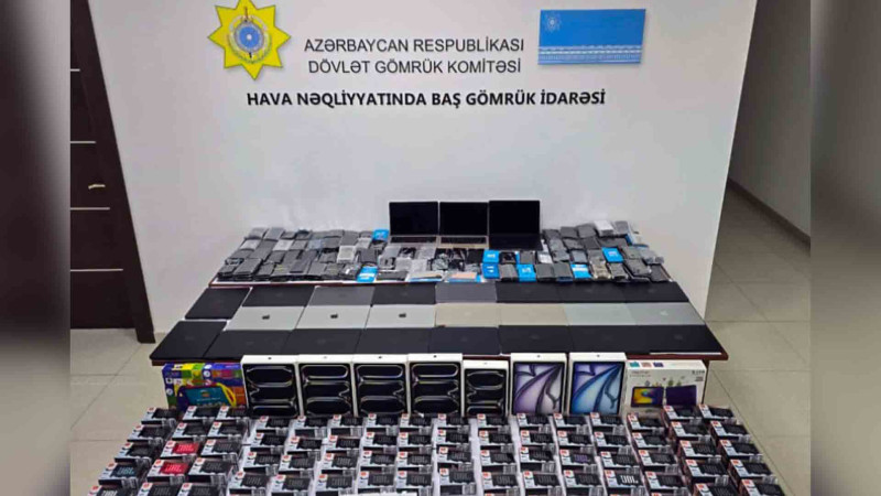 Aeroportda qaçaqmalçılıq hadisəsi: yüzlərlə ədəd texnika ələ keçirilib