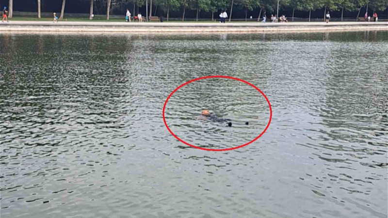 Dədə Qorqud parkının gölündə sərxoş kişi özünü boğmaq istəyib