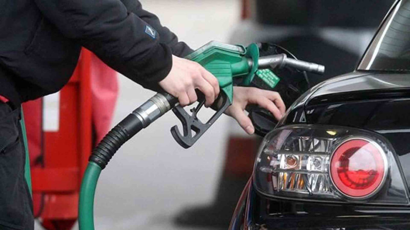 Bu gündən Aİ-95 markalı avtomobil benzininin qiyməti düşür