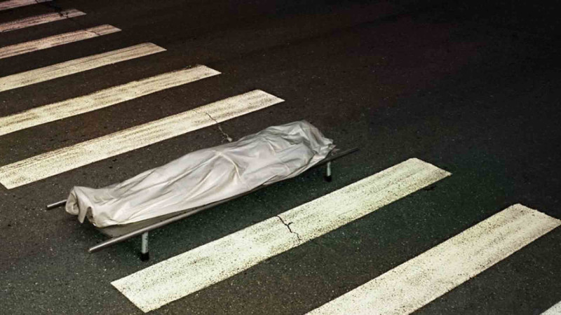 Əmircanda piyada keçidindən yolu keçən şəxsi maşın vuraraq öldürüb