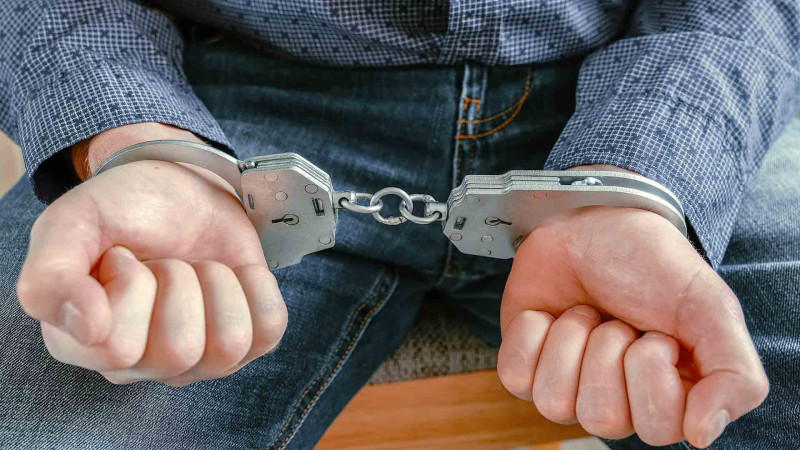 Səbaildə quldurluqla məşğul olan iki nəfər saxlanılıb