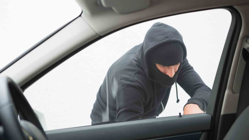 Avtoyumadan “Nissan”ı qaçıran şəxs Ramanada saxlanılıb