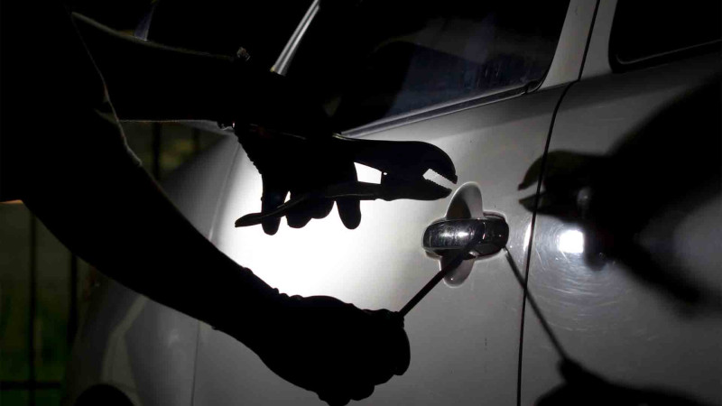 Yasamal rayonunda avtomobil qaçırılıb