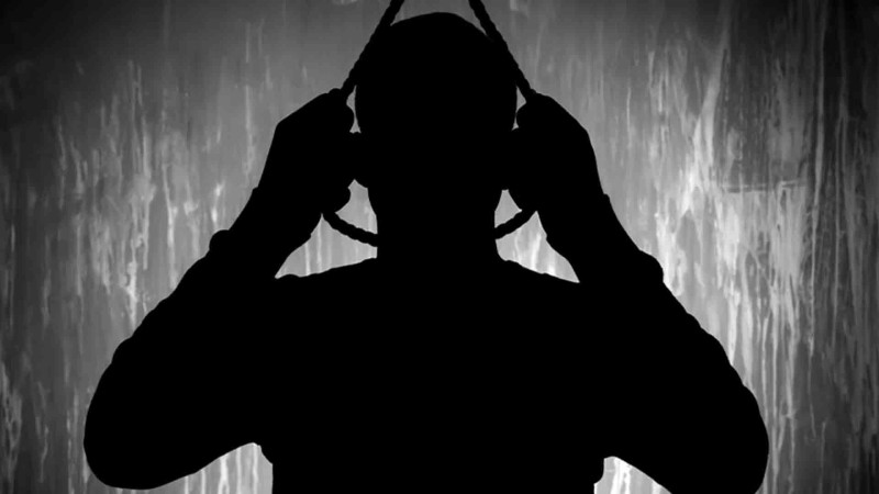 Sabunçuda yaşlı xərçəng xəstəsi intihar etdi