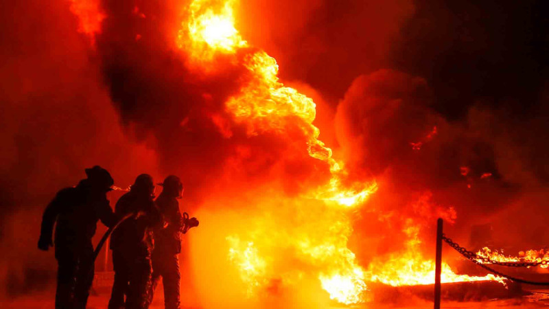 Səbail rayonunda hoteldə yanğın olub