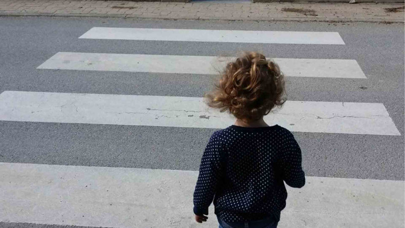 Bakıda faciə: Avtomobil uşağı vuraraq öldürüb