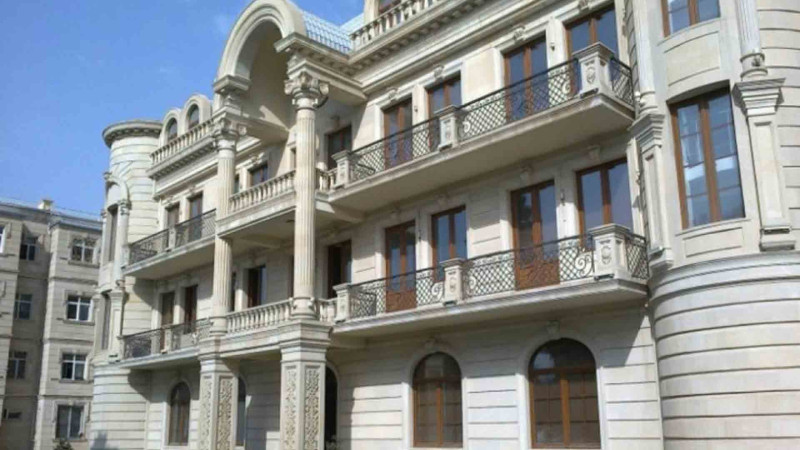 Mərkəzi İncəsənət Məktəbində korrupsiya qalmaqalı: direktor işdən çıxarılıb