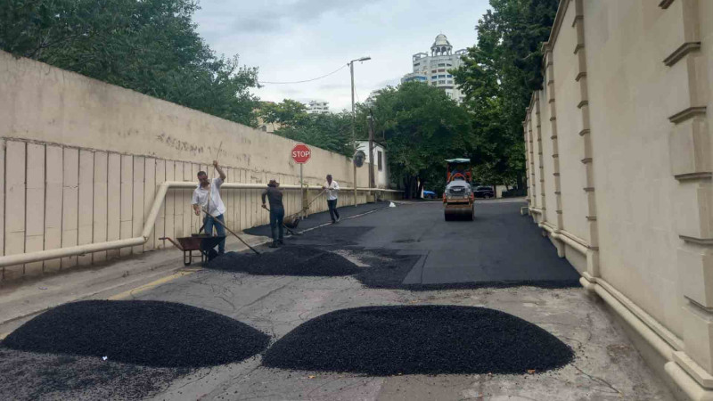 Nəsimidə küçələrə asfalt vurulur