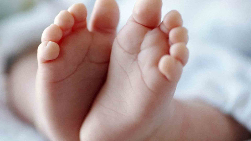 Bakıda özəl klinikada sünnət olunan körpə ölüb