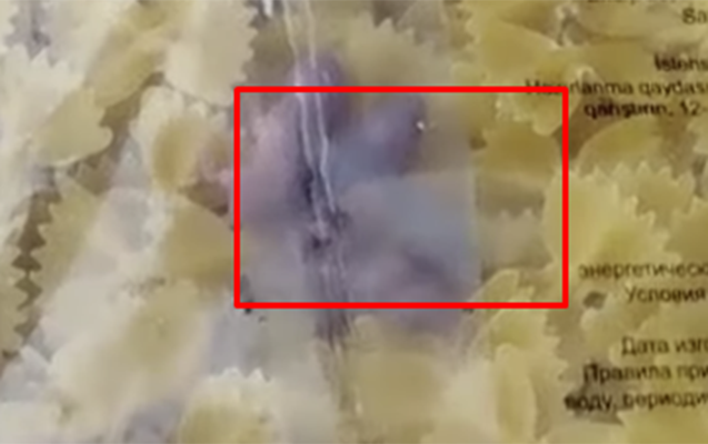 Makaron paketinin içində siçan aşkarlanıb?