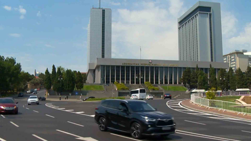 Bakının 2 mərkəzi küçəsində təmir işləri yekunlaşıb