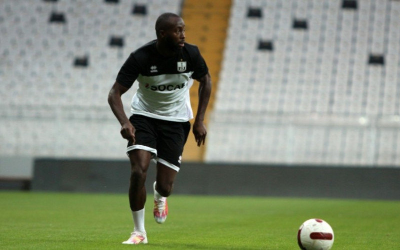 “Neftçi” PFK və futbolçusu cərimələnib