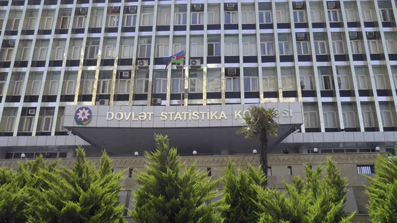 Azərbaycan əhalisinin sayı artıb