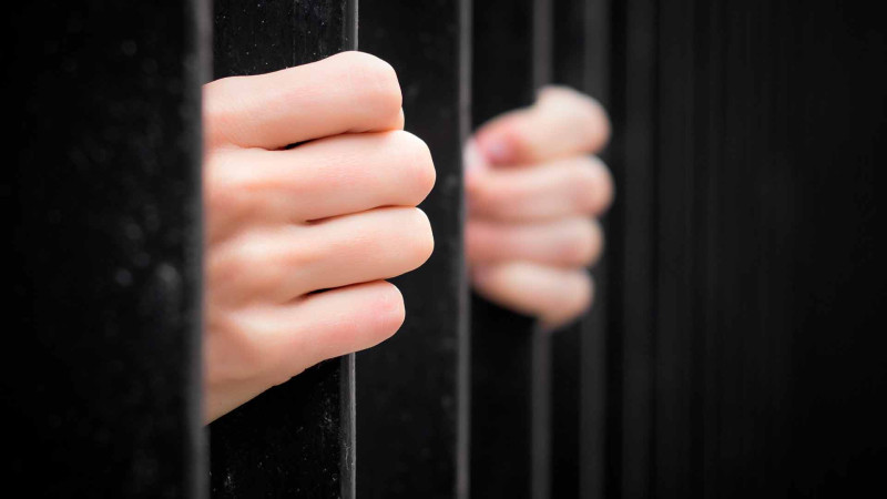 Abşeronda ödəmə terminalı qarət olunub