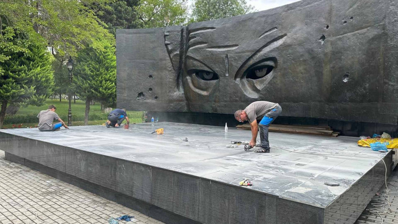 Zorge parkında təmir işləri aparılır