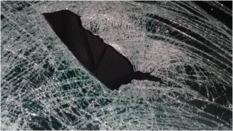 Xəzərdə gənc qızı maşın vurub