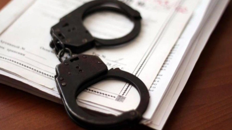 İdarə rəisinin 190 min manatını mənimsəyən şəxs yenidən həbs edildi