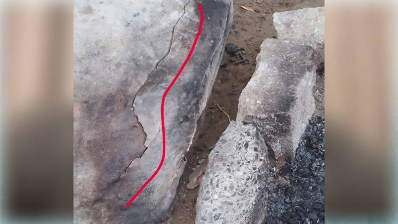 Tarixi Buzovna qayaları məhv olunur