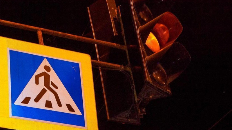 Bakıda avtomobil 22 yaşlı piyadanı vurub