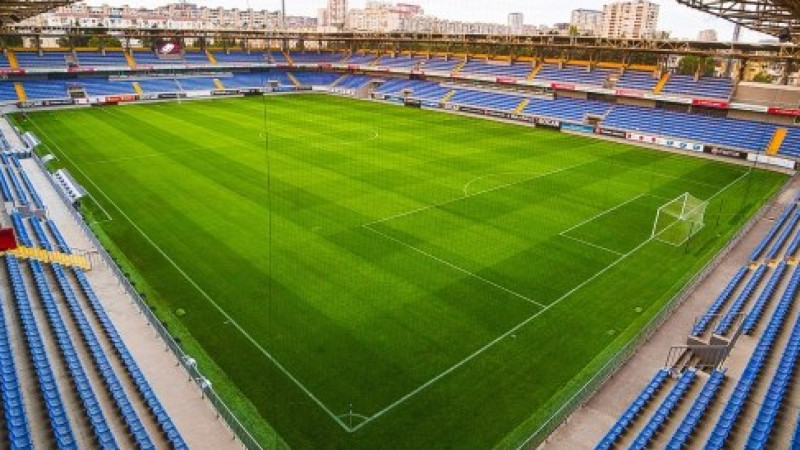 “Neftçi”nin ev oyunlarını keçirdiyi stadion təmirə bağlanır