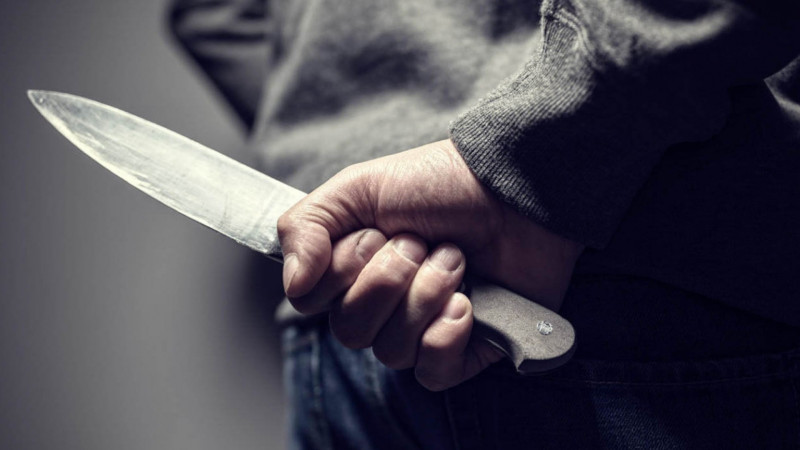 2 gün öncə qonşusunu bıçaqlayan şəxs saxlanılıb