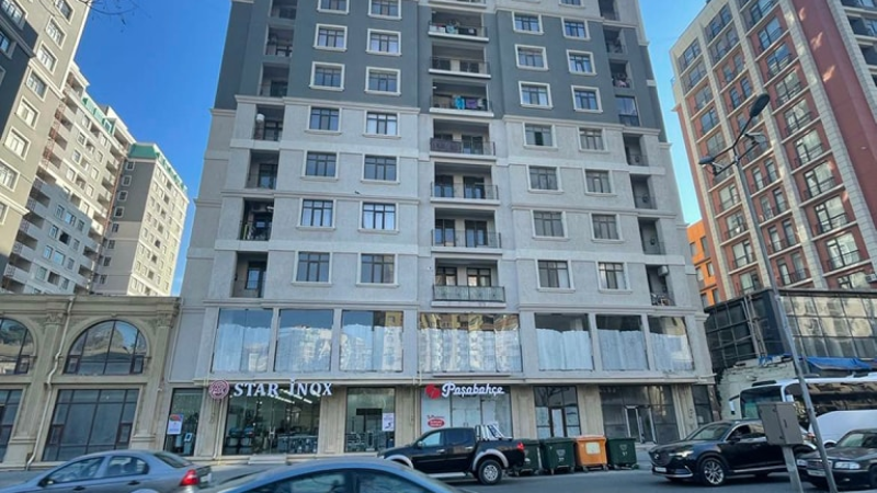 Bakının daha bir küçəsində səki zəbt olunub