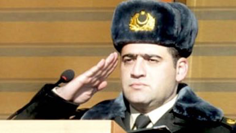 Polkovnik saxlanılıb