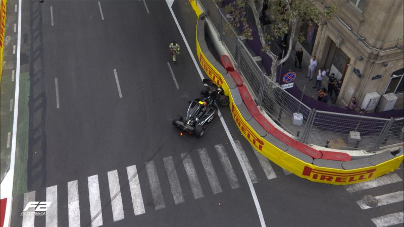 Formula 2 sprint yarışında qəza