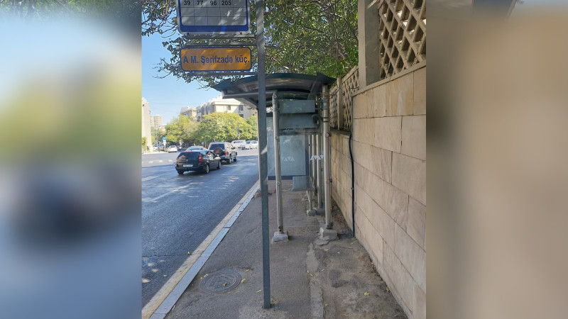 Yasamalda avtobus dayanacağı hərəkəti məhdudlaşdırıb