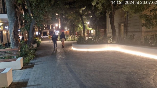 Xaqani parkındakı qanun pozuntusu aradan qaldırıldı - FOTO Xaqani parkındakı qanun pozuntusu aradan qaldırıldı - FOTO