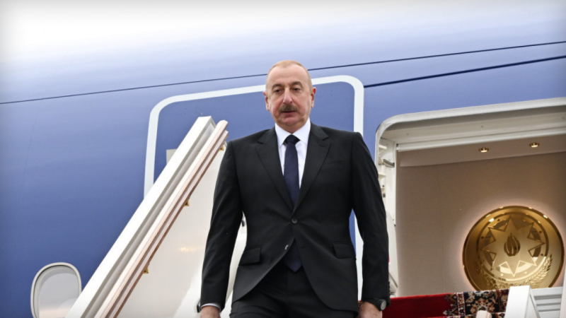 İlham Əliyev Rusiyaya gedib